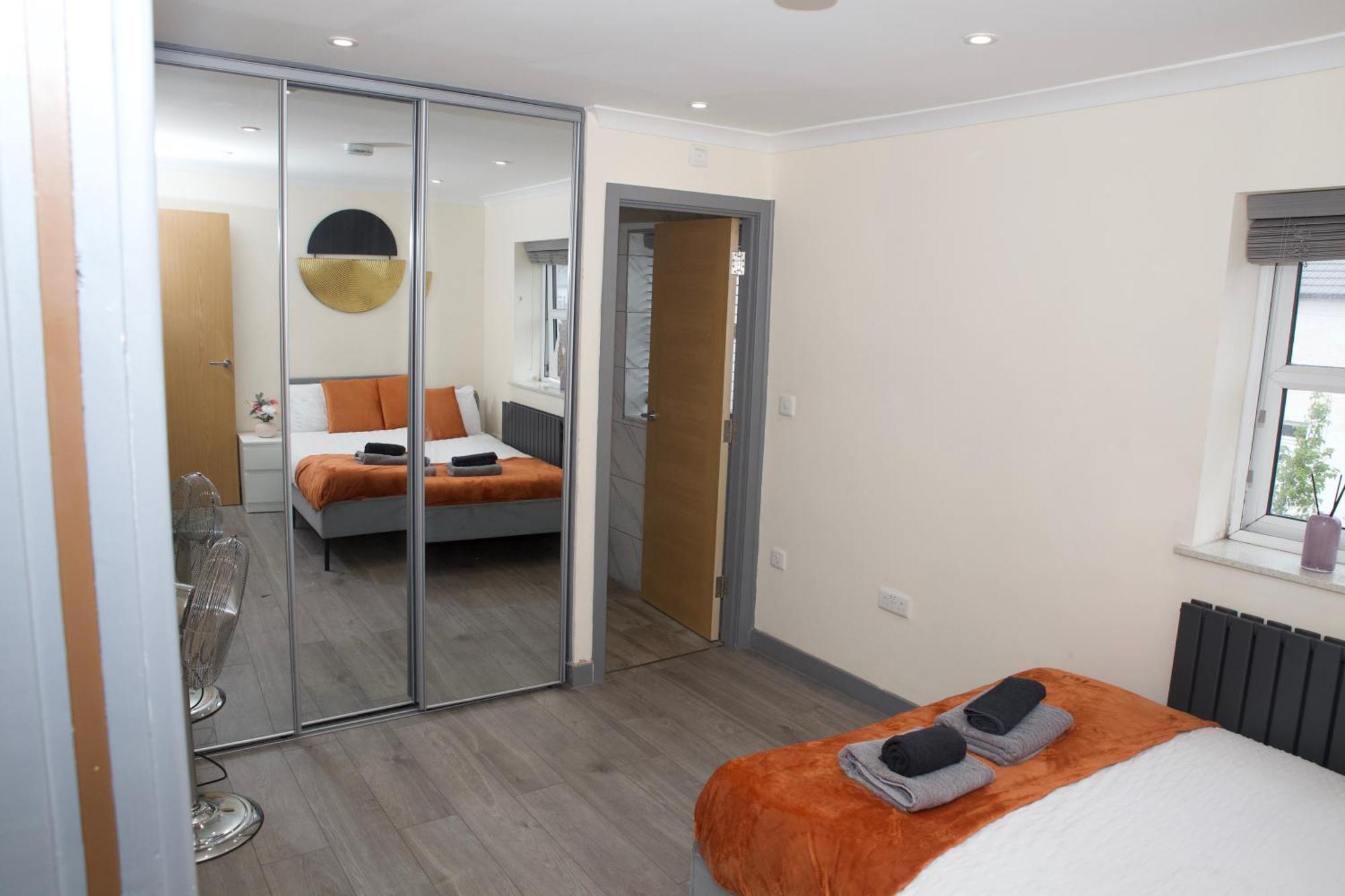 Spacious Modern 2 Bed Flat In City Centre Reading Buitenkant foto