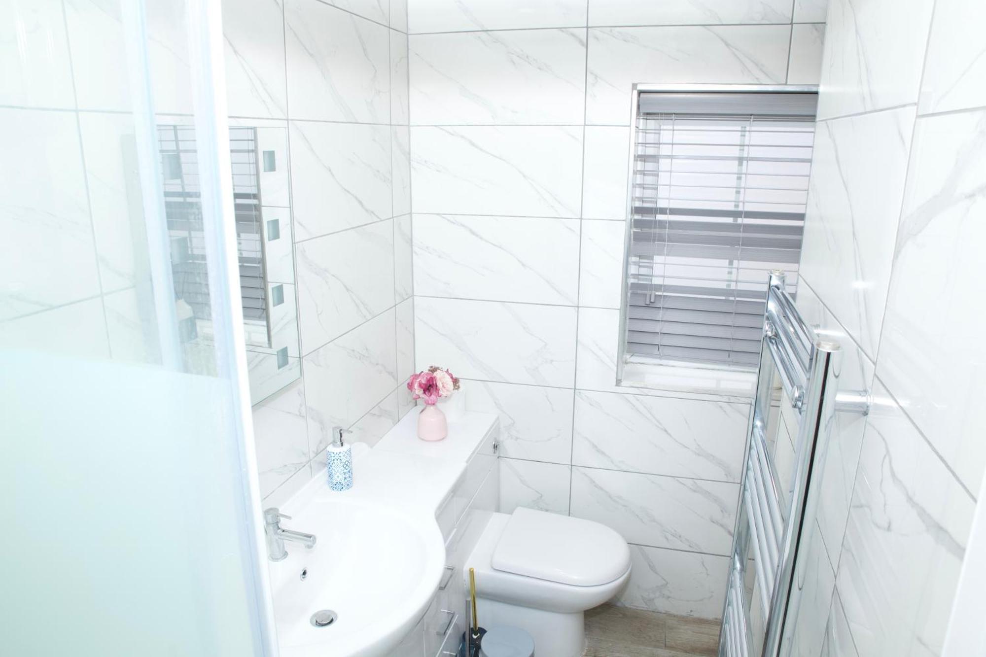 Spacious Modern 2 Bed Flat In City Centre Reading Buitenkant foto