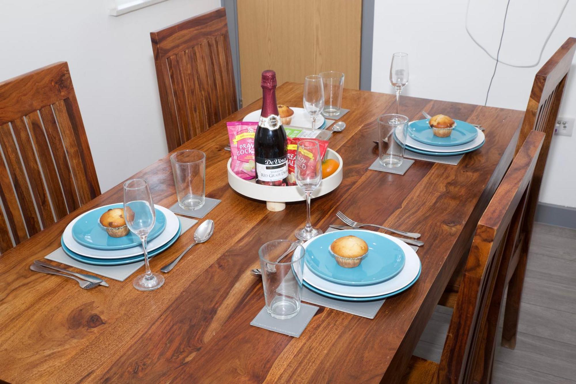 Spacious Modern 2 Bed Flat In City Centre Reading Buitenkant foto